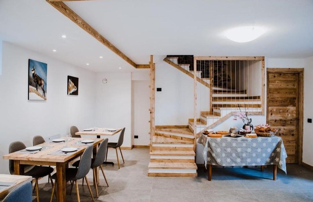 Atelier Della Montagna Bed & Breakfast Zambla Alta Bagian luar foto